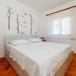 Biserka Апартаменты Barbat na Rabu