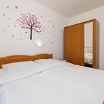 Biserka Апартаменты *
