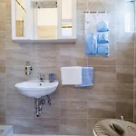 Апартаменты Biserka Barbat na Rabu
